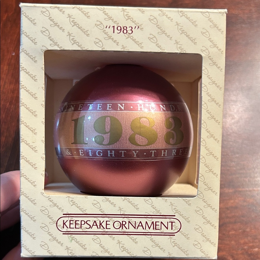 Hallmark Maroon and Gold 1983 Keepsake Ornament